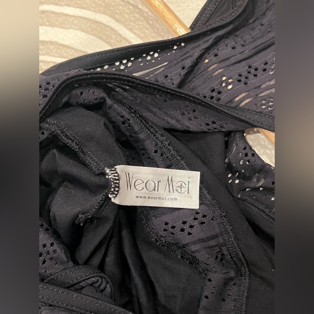 Wear Moi Leotard – Size M (Excellent Condition) - Picture 7 of 8